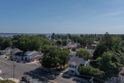 605 Ocean Gate Ave, Ocean Gate, NJ, 08740-1391 | Card Image
