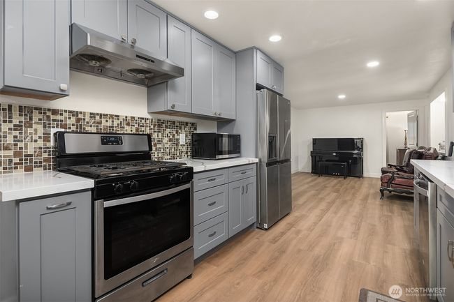 11527 113th Place Ne, House other with 3 bedrooms, 2 bathrooms and 2 parking in Kirkland WA | Image 7