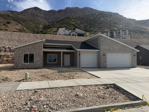 216-3040 Mountain Rd, North Ogden, UT, 84414-1928 | Card Image
