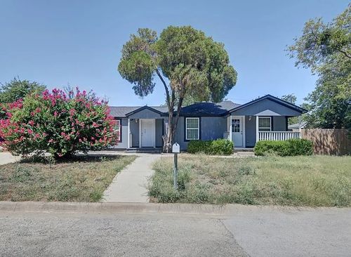 726 Kimbrough St, White Settlement, TX, 76108-2846 | Card Image