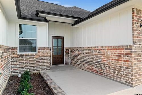 113 Hay Meadow Dr, Winona, TX, 75792-4909 | Card Image