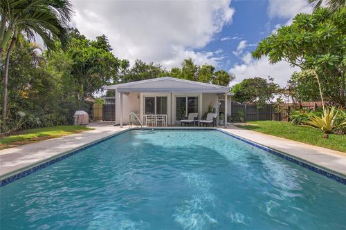 1009 Ne 16th Pl, Fort Lauderdale, FL, 33305-3116 | Card Image