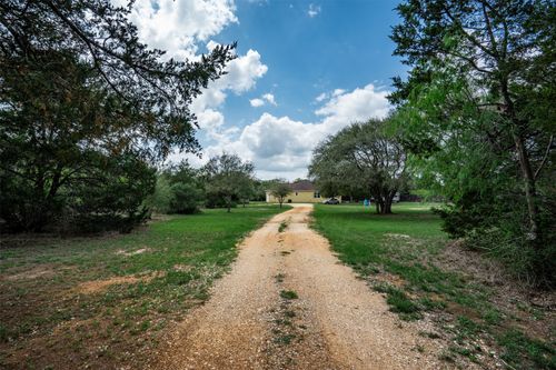 1354 Old Pin Oak Rd, Paige, TX, 78659-4306 | Card Image