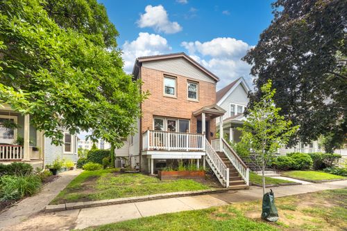 114 Elgin Ave, Forest Park, IL, 60130-1121 | Card Image