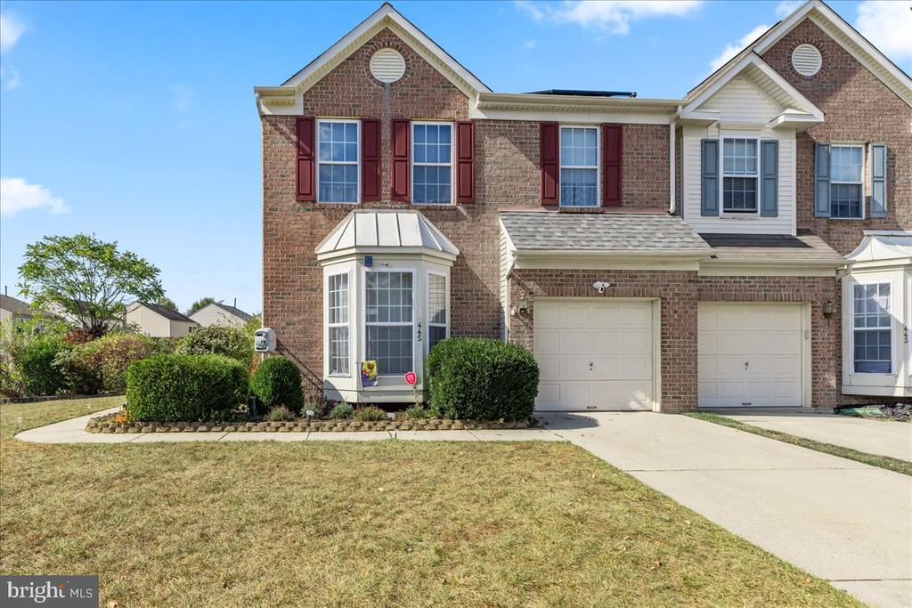 Longfellow Dr, Williamstown, NJ 08094