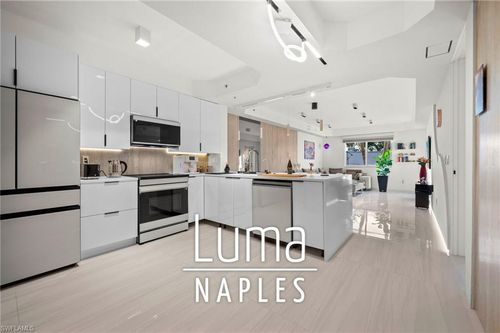 b103-1100 Pine Ridge Rd, NAPLES, FL, 34108-8920 | Card Image
