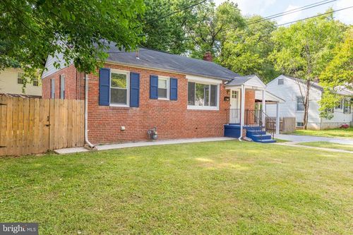 9712 51st Ave, COLLEGE PARK, MD, 20740-1517 | Card Image