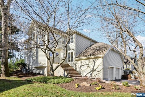 133 Easedale Rd, Wayne, NJ, 07470-2487 | Card Image