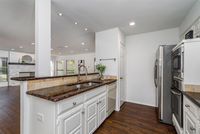 4045 Morman Ln, House other with 2 bedrooms, 3 bathrooms and null parking in Addison TX | Image 10
