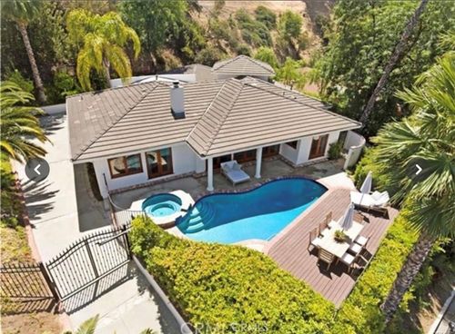 17716 Alonzo Pl, Encino, CA, 91316-4320 | Card Image