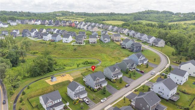 205 Regency Dr, House other with 5 bedrooms, 3 bathrooms and 2 parking in Eighty Four PA | Image 38