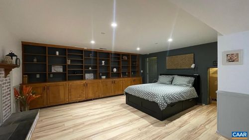 412 Eastbrook Dr, CHARLOTTESVILLE, VA, 22901-1116 | Card Image