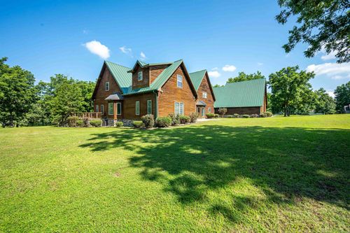 100 Plantation Ln, Batesville, AR, 72501-8342 | Card Image