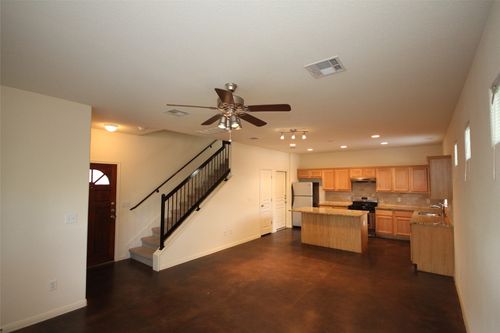 b-1300 Chicon St, Austin, TX, 78702-2116 | Card Image