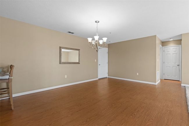 APT-105 - 1 Coraopolis Rd, Condo with 2 bedrooms, 2 bathrooms and 1 parking in Coraopolis PA | Image 8