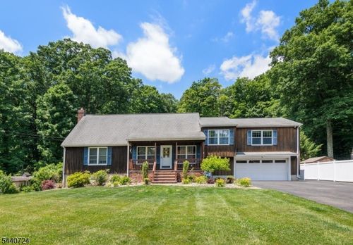 36 Hancock Dr, West Milford, NJ, 07480-4507 | Card Image