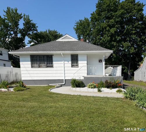 134 Albright Ave, Stratford, CT, 06614-3063 | Card Image