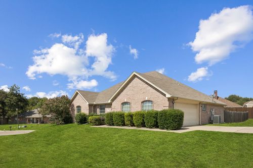 2109 Valley Dr, Weatherford, TX, 76087-3724 | Card Image