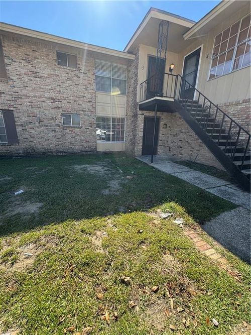 apt-2-4369 Woodland Dr, New Orleans, LA, 70131-5802 | Card Image