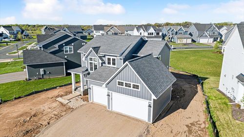 11833 35th St N, Lake Elmo, MN, 55042-5533 | Card Image