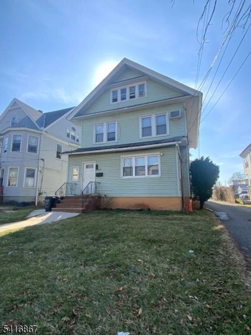 134 Murray St, Elizabeth, NJ, 07202-2038 | Card Image
