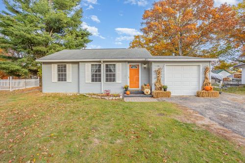 5300 Cedar Lake Rd, Oscoda, MI, 48750-1523 | Card Image