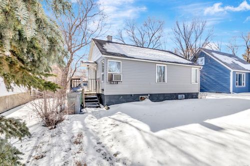 5405 50 St, Lloydminster, AB, T9V0M8 | Card Image