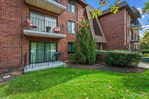 101-80 S Pleasant Road, Lake Zurich, IL, 60047 | Card Image