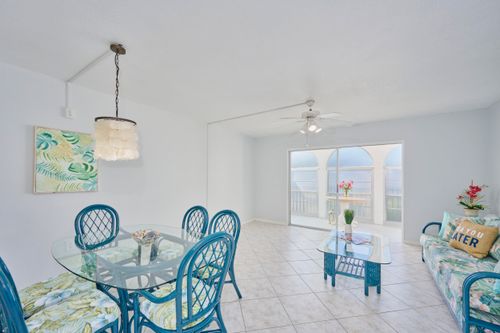 712-835 18th St, Vero Beach, FL, 32960-5400 | Card Image