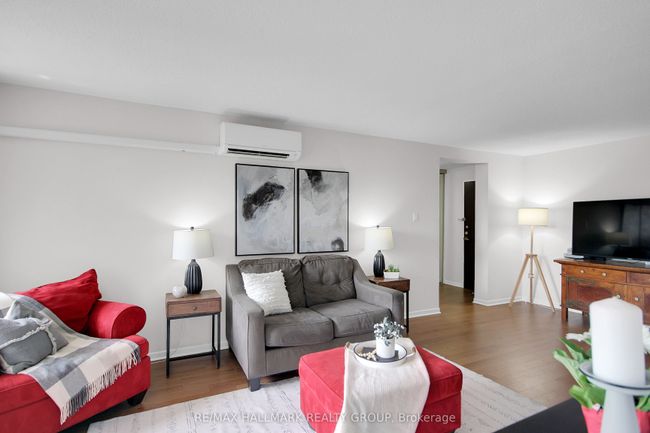 210 - 1505 Baseline Rd, Condo with 3 bedrooms, 2 bathrooms and 1 parking in Ottawa ON | Image 20