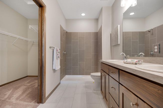 primary bathroom.jpg | Image 21