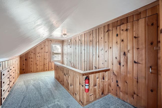 Walk-in Closet plus Walk-in Storage Room | Image 18