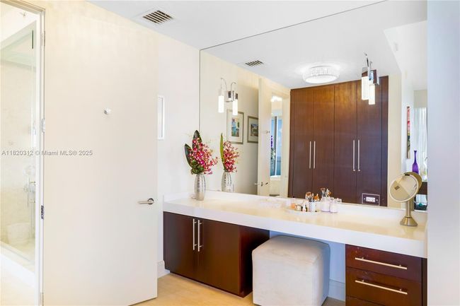 UNIT-1101N - 9705 Collins Ave, Condo with 3 bedrooms, 4 bathrooms and null parking in Bal Harbour FL | Image 16