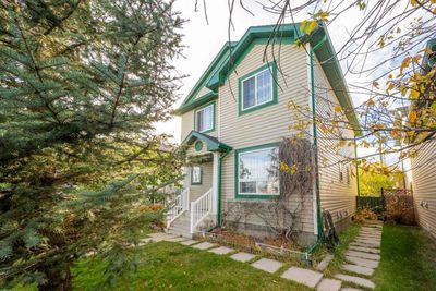 41 Martinvalley Pl Ne, House other with 4 bedrooms, 2 bathrooms and 2 parking in Calgary AB | Image 2