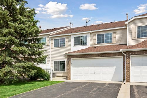 159-15738 Flackwood Trl, Apple Valley, MN, 55124-5414 | Card Image