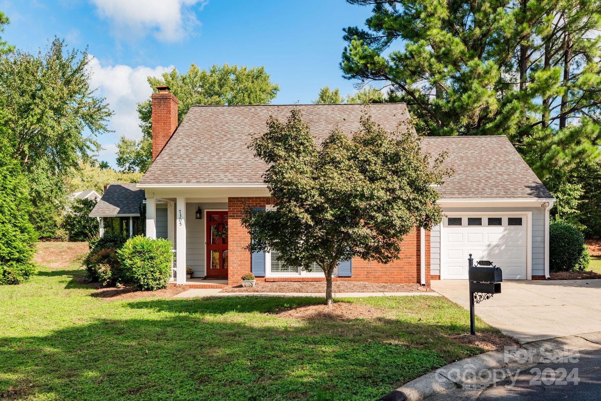 Winnington Cir, Charlotte, NC 28226
