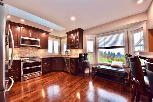 46457 Edgemont Pl, House other with 4 bedrooms, 2 bathrooms and 5 parking in Chilliwack BC | Image 16