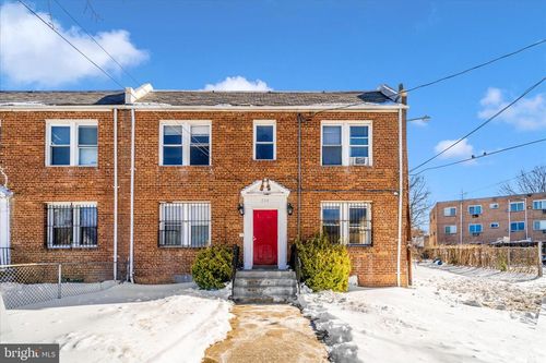 324 34th St Se, WASHINGTON, DC, 20019-8257 | Card Image