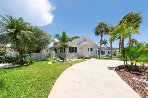 150 42nd Ave, ST PETE BEACH, FL, 33706-2502 | Card Image