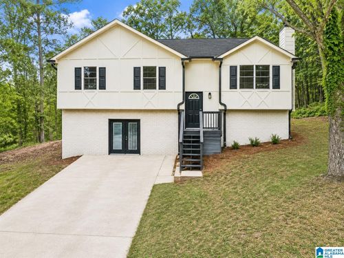 1017 Burnt Pine Ln, MAYLENE, AL, 35114-5840 | Card Image