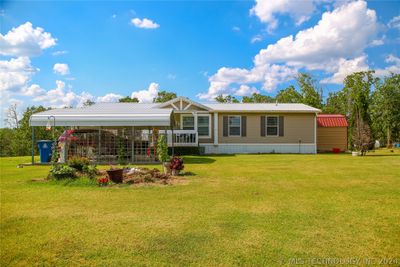 3 bed, 2 bath home on one acre of land. | Image 3