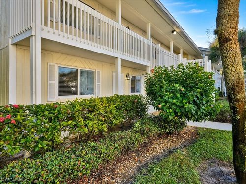 apt-q1-4621 Bayshore Dr, NAPLES, FL, 34112-4352 | Card Image