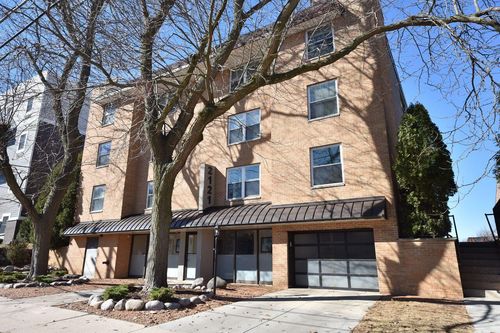 2121 N Cambridge Ave, MILWAUKEE, WI, 53202-1064 | Card Image