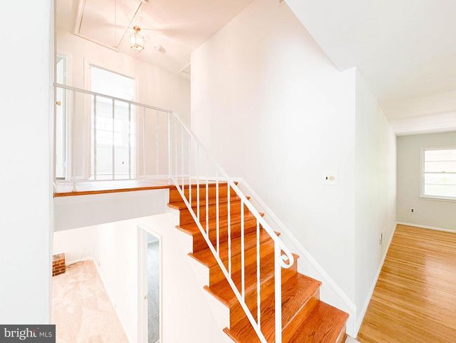 9715 Sudley Manor Dr, House other with 4 bedrooms, 3 bathrooms and null parking in MANASSAS VA | Image 9