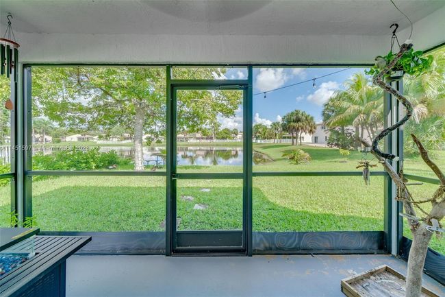 13323 Sw 44th St, House other with 3 bedrooms, 2 bathrooms and null parking in Miramar FL | Image 23