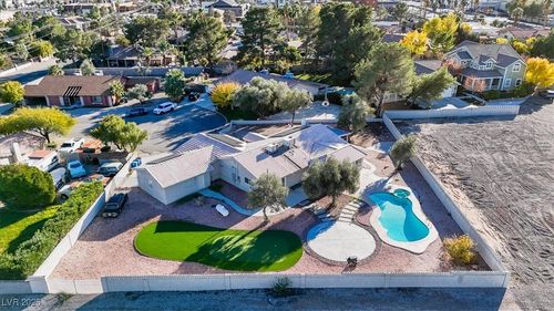 2177 Mohawk St, Las Vegas, NV, 89146-3311 | Card Image
