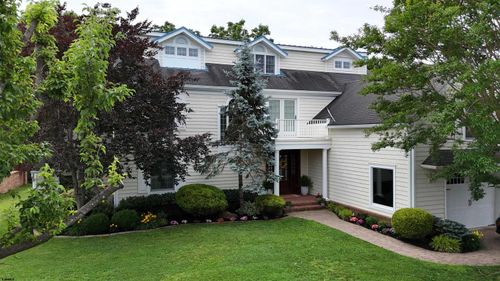 7 Casey Dr, Northfield, NJ, 08225-2500 | Card Image