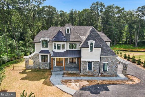 153 Kirk Rd, GARNET VALLEY, PA, 19060-1208 | Card Image