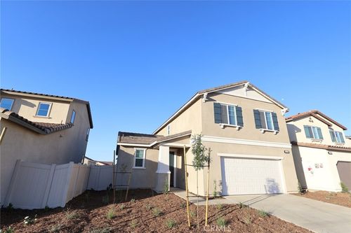 5218 Tamarack Ln, Banning, CA, 92220-1328 | Card Image