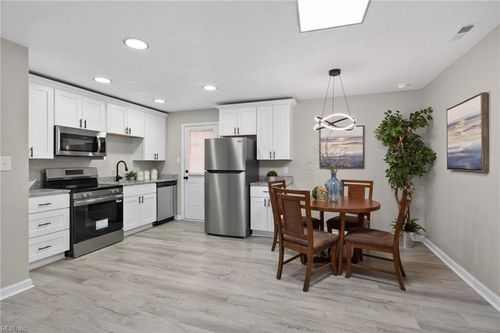 157 Waverly Dr, Virginia Beach, VA, 23452-4333 | Card Image